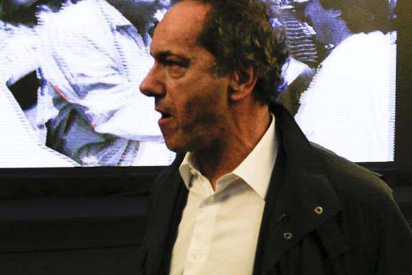Scioli- habriacutean querido borrar datos sobre el uso de fondos puacuteblicos