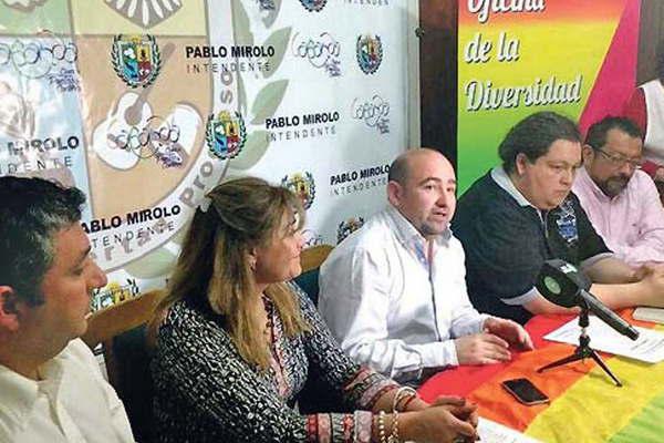 Anuncian capacitacioacuten de Democracia Diversidad y DDHH para una escuela libre de discriminacioacuten