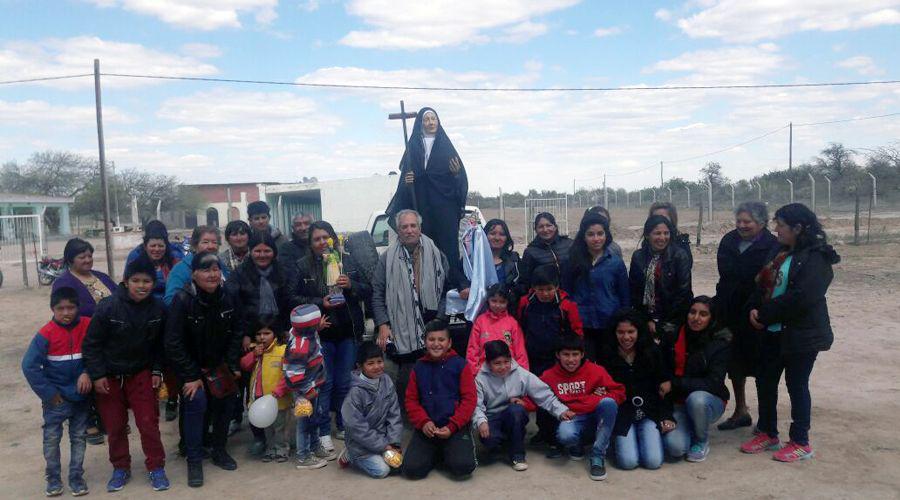 Una imagen de Mama Antula visitoacute a una comunidad rural