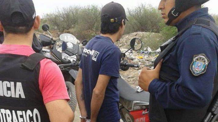 Intentoacute ahorcar a su pareja y terminoacute detenido