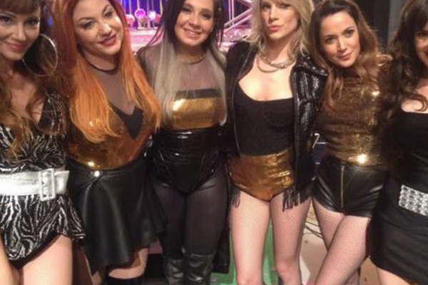 Nina y Susana Ximena bailaron con Bandana y compartieron el eacutexito  