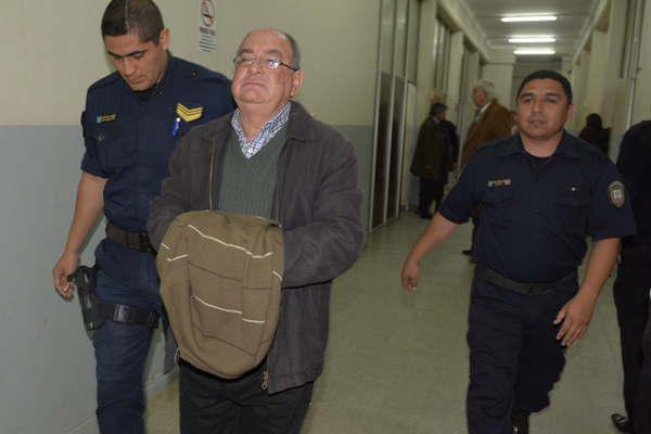 El empleado judicial Antuz habriacutea adquirido una 4x4 de Pericaacutes