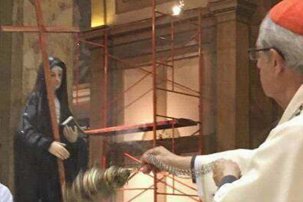 Familiares y devotos veneraron a Mama Antula en Buenos Aires 