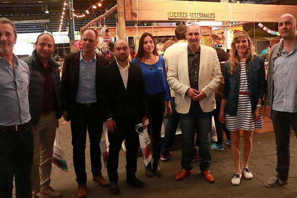 Santiago participa de la feria Buenos Aires celebra las Regiones
