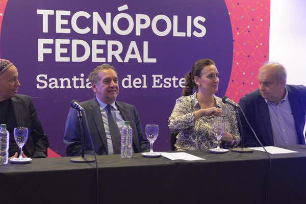 Hay vocacioacuten del gobierno nacional de trabajar con todas las aacutereas de la provincia