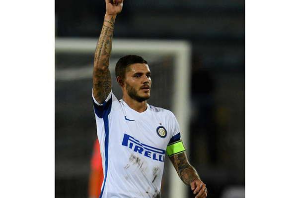 Icardi hizo un doblete para el triunfo del Inter