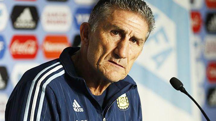 Edgardo Bauza criticoacute al Barcelona por la lesioacuten de Messi
