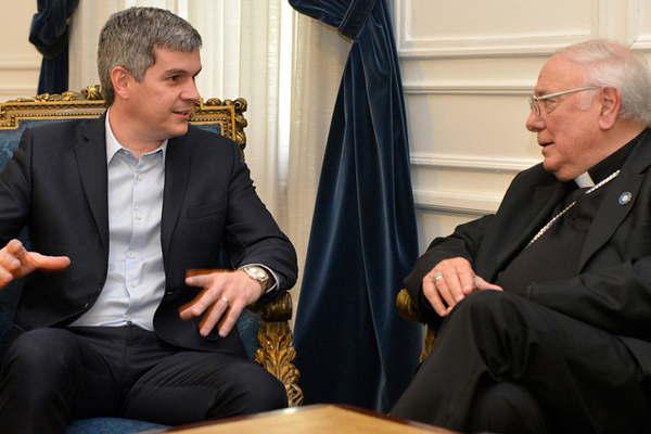 El Gobierno y la Iglesia destacaron el valor del diaacutelogo en sectores del trabajo