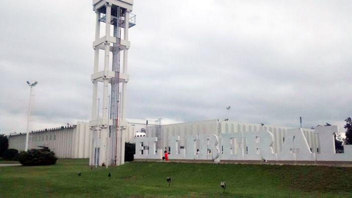 El viernes arrancoacute nublado y con lloviznas