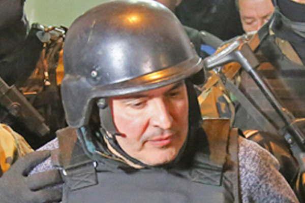 Investigan a Joseacute Loacutepez y Sala por desviacuteo de fondos