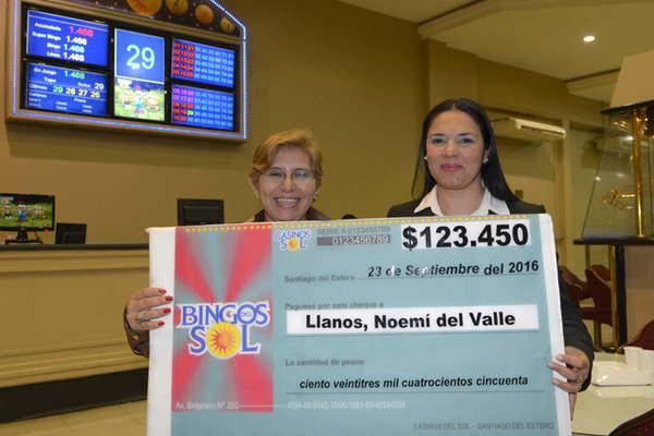 Una vecina del Ejeacutercito Argentino se quedoacute con el acumulado del Bingo