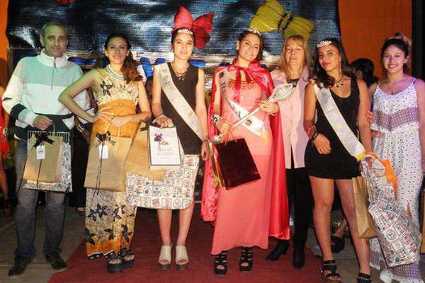 Viviana Muntildeoz es la reina de la primavera 2016 de Clodomira 