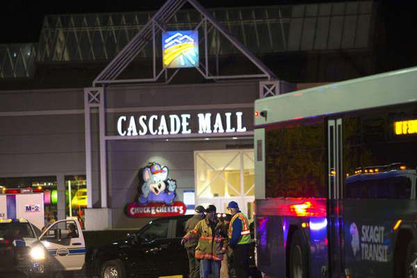 EEUU busca al autor de un tiroteo que dejoacute 5 muertos