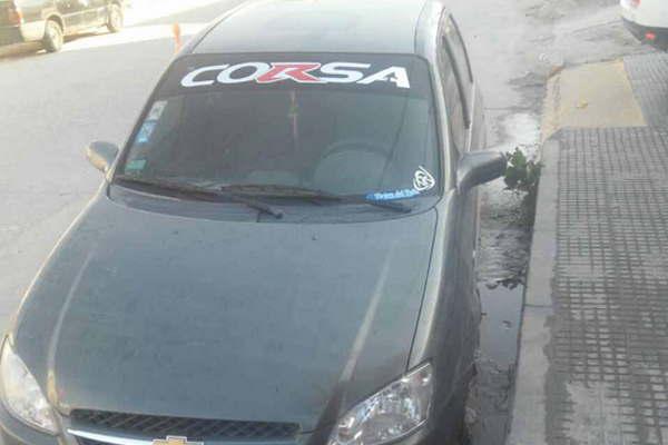 Recuperan el auto robado a un pescador en el riacuteo Dulce