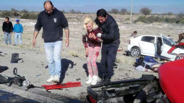 Tragedia- tres muertos por un choque frontal entre ellos una bebeacute