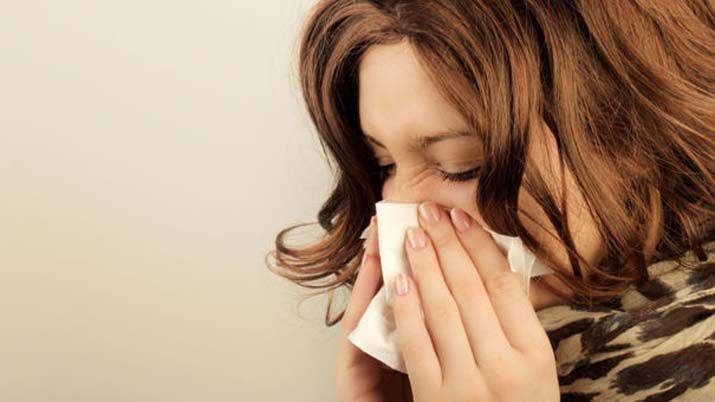 iquestPor queacute se dice salud cada vez que una persona estornuda