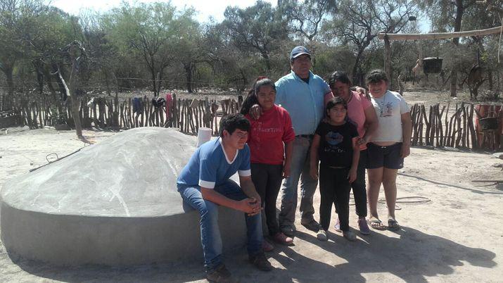 Construccioacuten de cisternas beneficiaraacuten a agricultores familiares