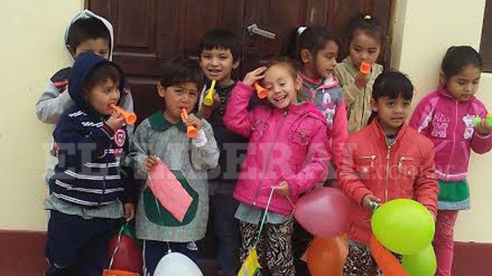 Alumnos del Jardiacuten de Infantes 236 trabajaron por la paz