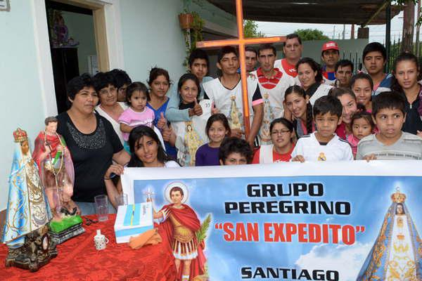 Peregrinos se preparan para caminar a la Virgen del Valle