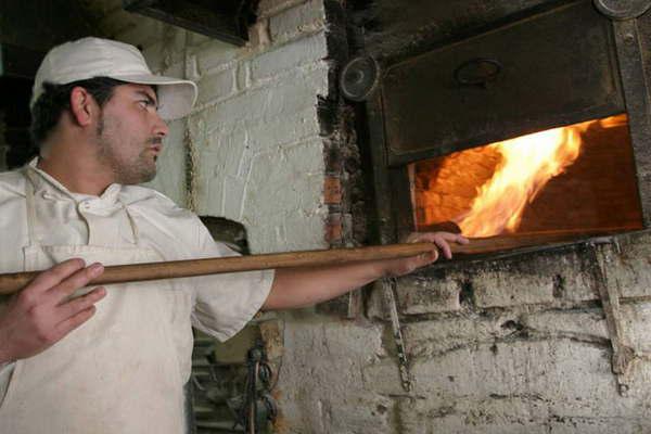 En julio pegoacute fuerte la recesioacuten y la actividad econoacutemica cayoacute 59-en-porciento-