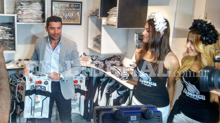 Quedó inaugurada la Tienda del Negro