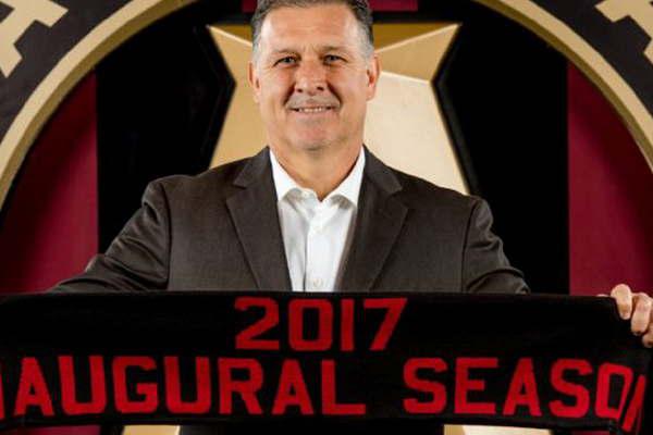 El Tata Martino reveloacute que renuncioacute al seleccionado nacional por dignidad