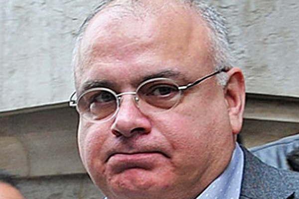 Ferreiro muy criacutetico con Armando Peacuterez- Parece un empleado de Fernando Mariacuten