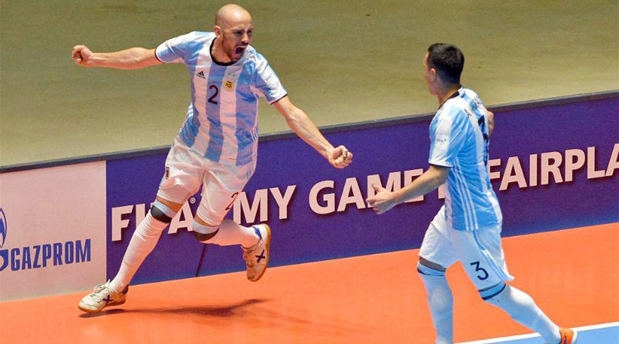 Argentina goleoacute 5-2 y se clasificoacute por primera vez a la final
