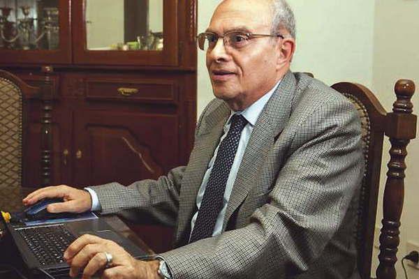 La recesioacuten sigue hasta fin de antildeo y hay dudas por un repunte en el primer semestre del antildeo proacuteximo 