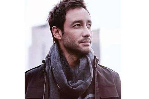 Una mujer dice ser la mamaacute bioloacutegica del artista