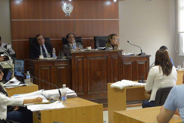 En casa de la mae abundaban figuras umbandas y de San La Muerte