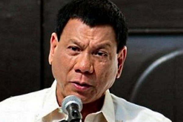 El presidente de Filipinas quiere matar a los adictos 