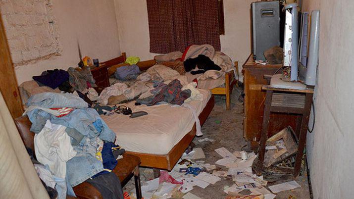 Regresoacute a su casa y encontroacute a dos ladrones teniendo sexo