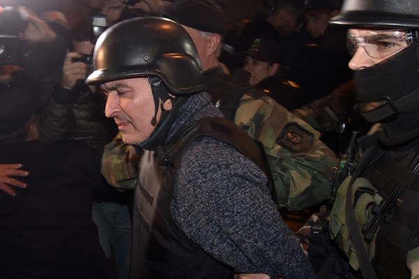 Enviacutean a juicio a Loacutepez por tenencia ilegal de arma y lo indagaraacuten en Jujuy