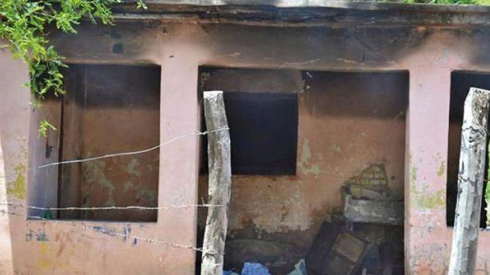 Incendio en una vivienda dejoacute importantes dantildeos materiales