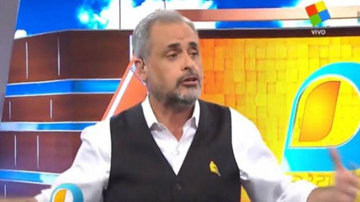 Jorge Rial le declaroacute su amor a Agustina Kaumlmpfer en Instrusos