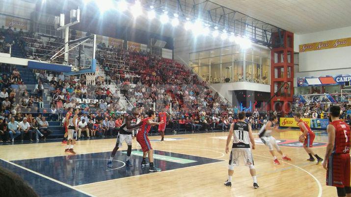 Quimsa derrotoacute a Oliacutempico por 72 a 62