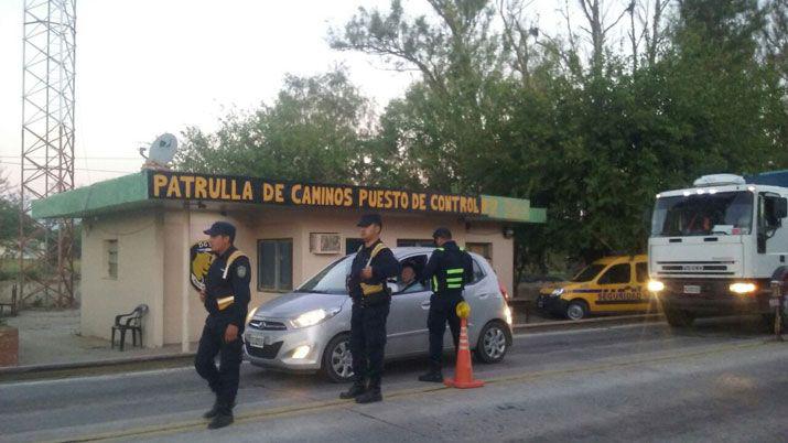 Secuestran camiones y automoacuteviles en operativos de prevencioacuten