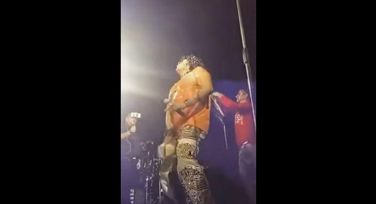 Video- La poleacutemica forma de tomar vino de La Mona Jimeacutenez