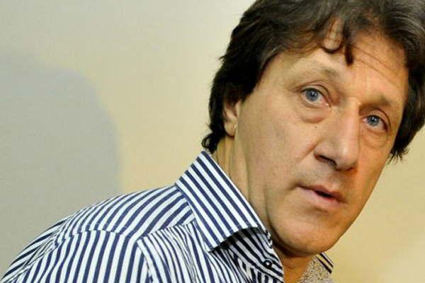 Marchi viajoacute a San Luis para interiorizarse de la situacioacuten de Estudiantes