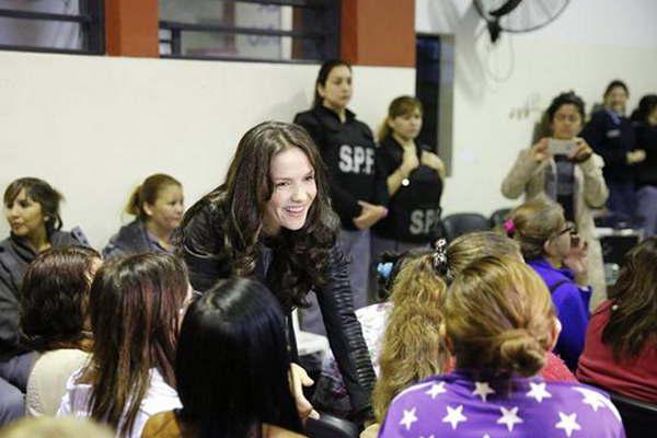 Oreiro llevoacute Gilda al Penal de Mujeres de Ezeiza