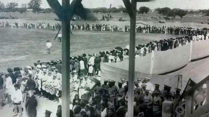 Los estadios de Santiago no estaacuten exentos de tener algunas rarezas