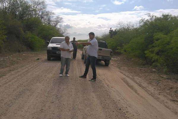 El Gobierno de la provincia enripiaraacute el camino que une la localidad de San Ramoacuten con la ruta nacional 34
