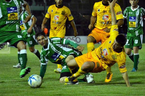 Duro traspieacute de Mitre en San Francisco 