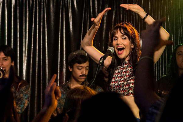 Maacutes de cuatro mil personas vieron a Gilda en Santiago 