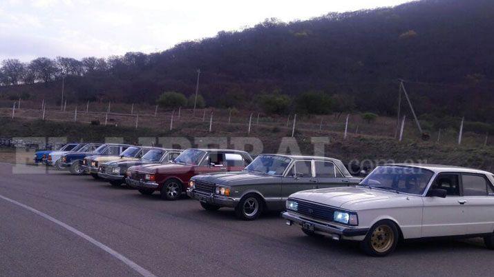 Amantes del Falcon participaron de un encuentro en Salta