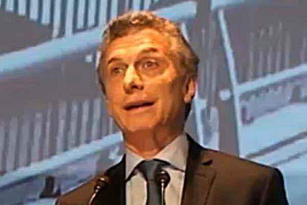 Macri convocoacute por decreto a mesa de Diaacutelogo para la Produccioacuten y el Trabajo 