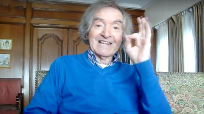 Carlitos Balaacute te invita a la VII Feria del Libro con este video