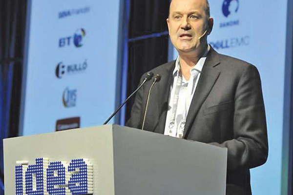 Sturzenegger defendioacute metas de inflacioacuten de 17-en-porciento- para 2017 