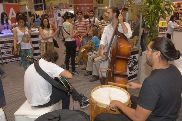 La Feria del Libro programoacute una amplia propuesta para su seacuteptima edicioacuten
